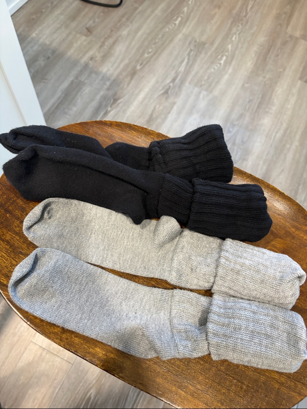 ALO Yoga Unisex Scrunch Socks in Black and Light Gray - Picture 7 of 10